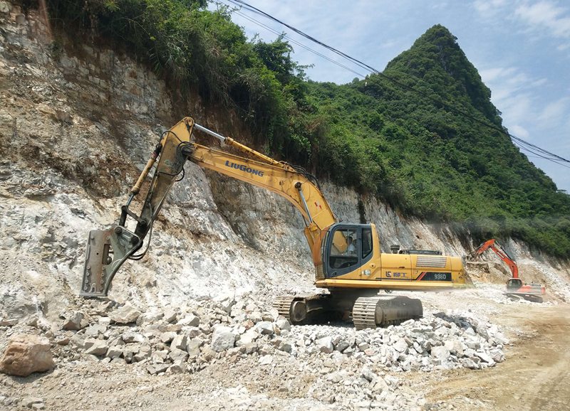 罗城仫佬族自治县级公路维护监理事业单位领导概况概览